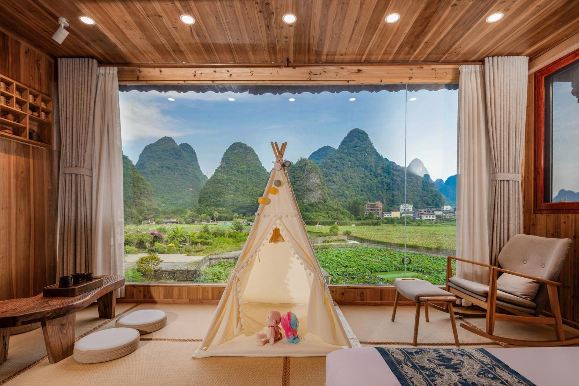 Yangshuo Tea Cozy--One Way Free Pick Up From Airport Or Ts 4 Nights Pensionat Exteriör bild